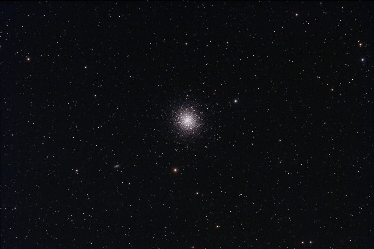 L'ammasso globulare M13 in Ercole