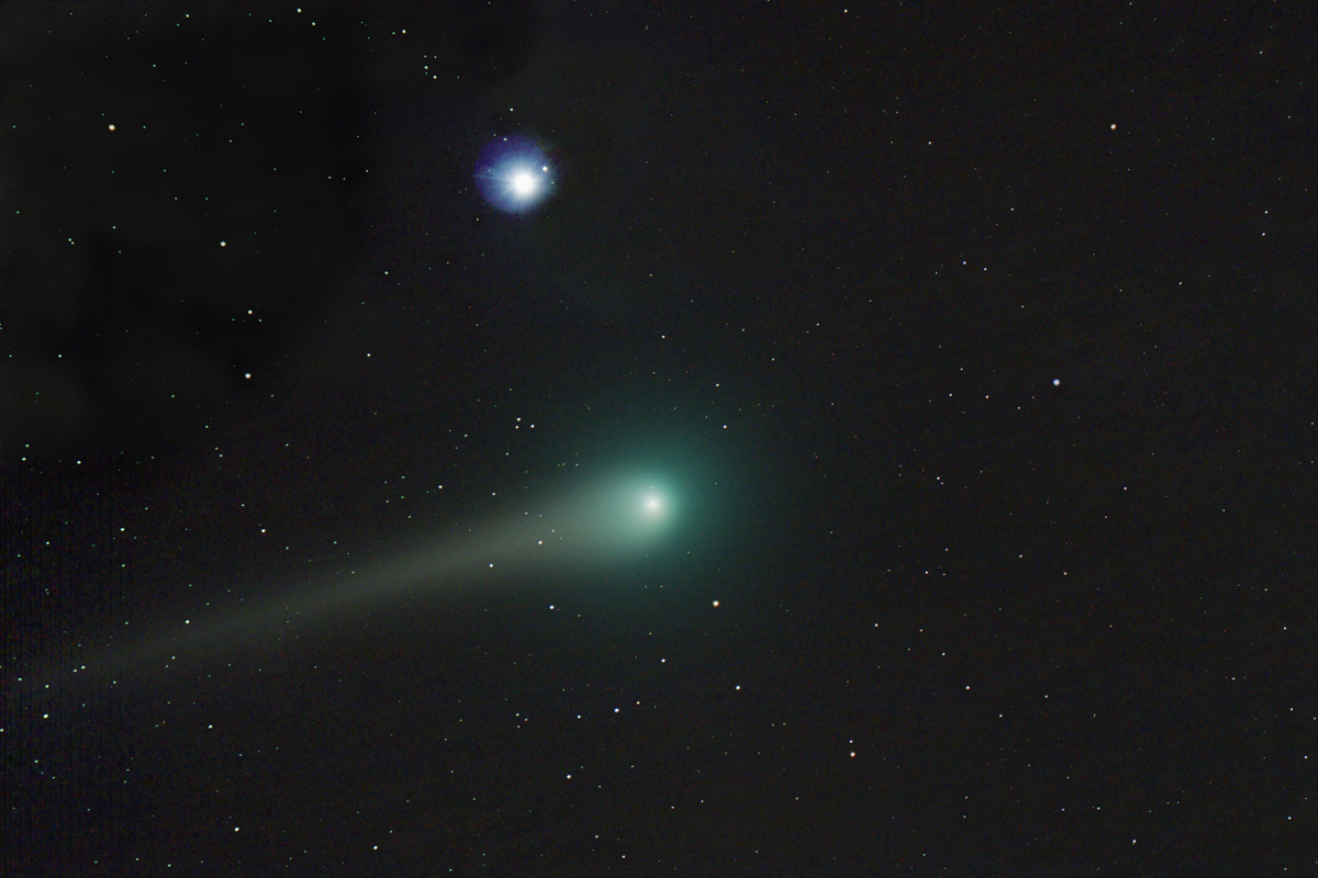 La cometa Lulin 2007 N3 e Regolo