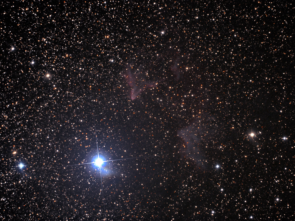 Le nebulose IC 63 e IC 59 in Cassiopeia